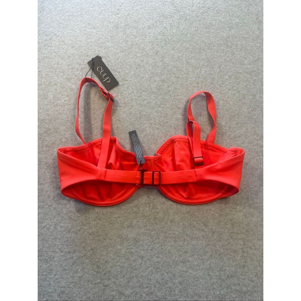 NEW Cuup the balconette hibiscus bikini top 14 - Picture 5 of 6